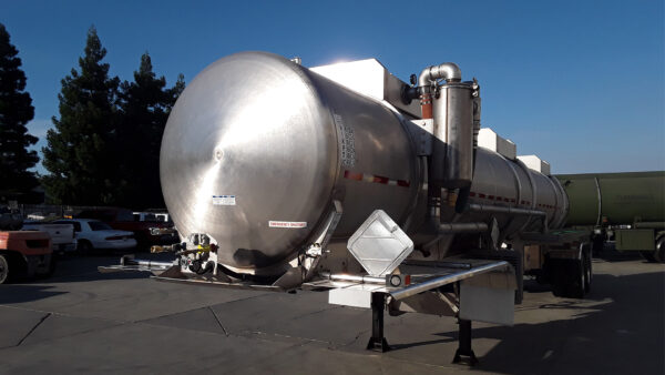 DOT 407/412 Hazardous Vacuum Trailer